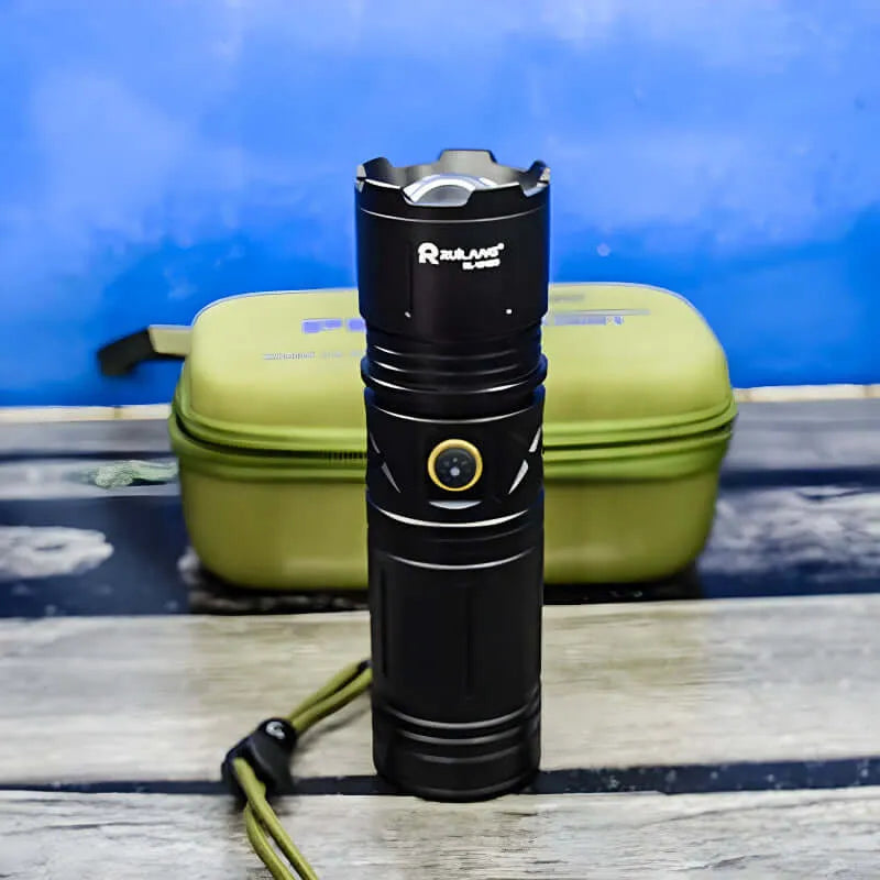 Multifunctional P90 LED Laser Flashlight With 1 KM Range